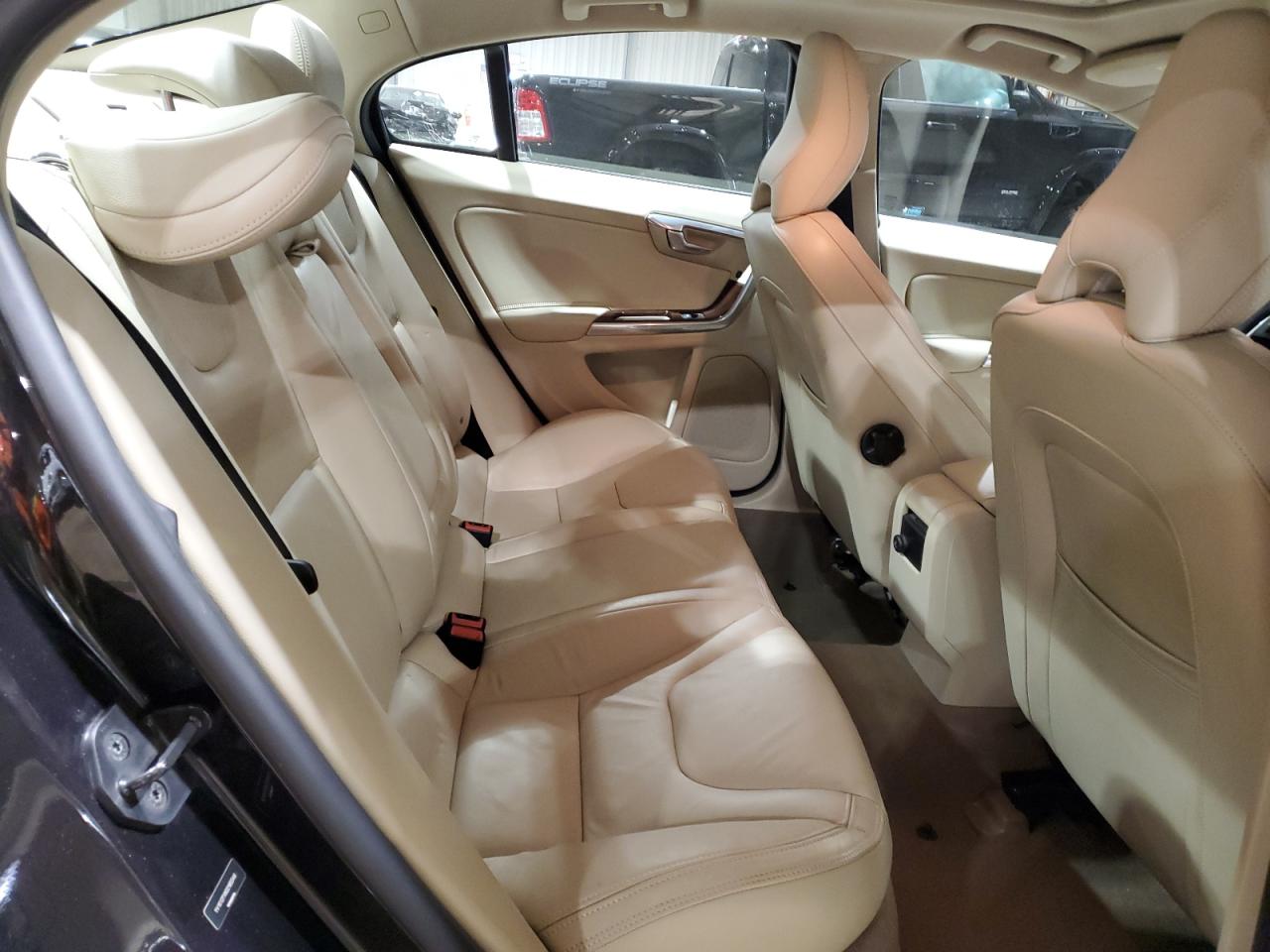 yv1612fhxd2185548 YV1612FHXD2185548 2013 Volvo S60 T5