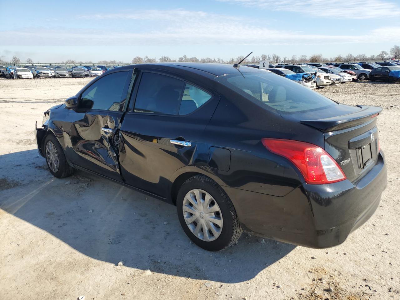 Lot #2469053847 2019 NISSAN VERSA S