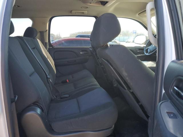 2010 Chevrolet Suburban C1500 Ls VIN: 1GNUCHE02AR150356 Lot: 40489634