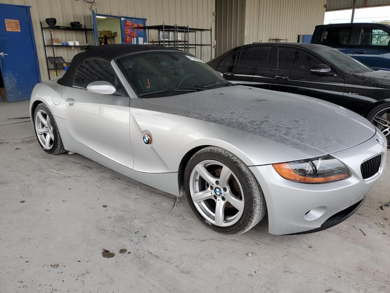 4USBT33554LS51250 2004 BMW Z4 2.5