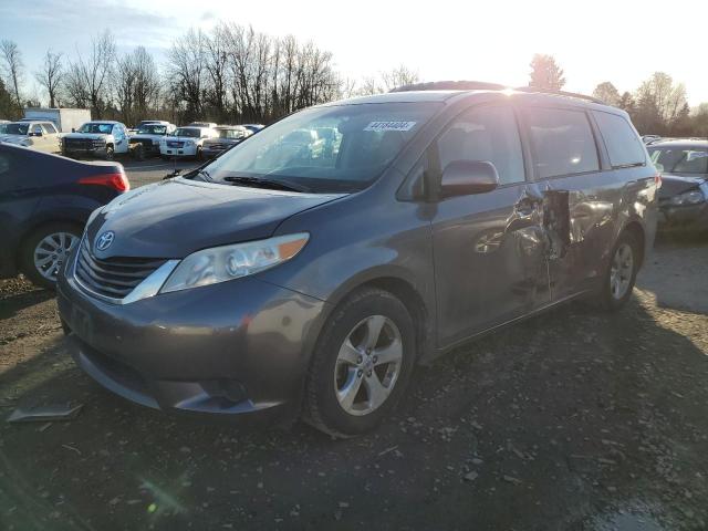 Lot #2519848948 2011 TOYOTA SIENNA LE salvage car
