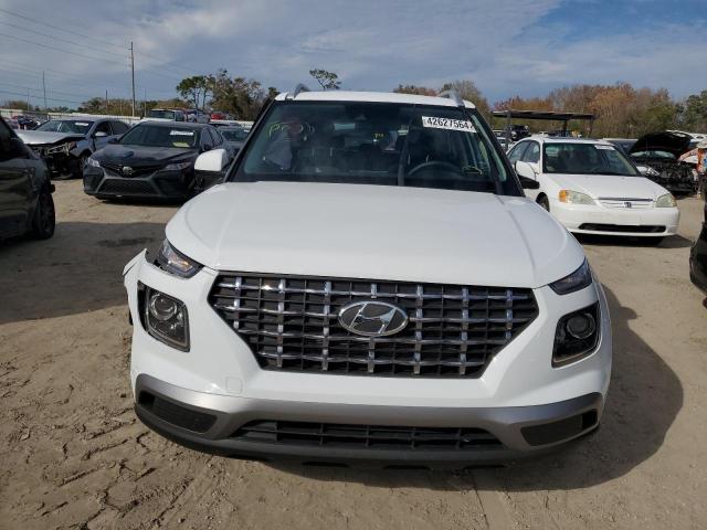 2022 Hyundai Venue Sel VIN: KMHRC8A36NU200494 Lot: 42627564