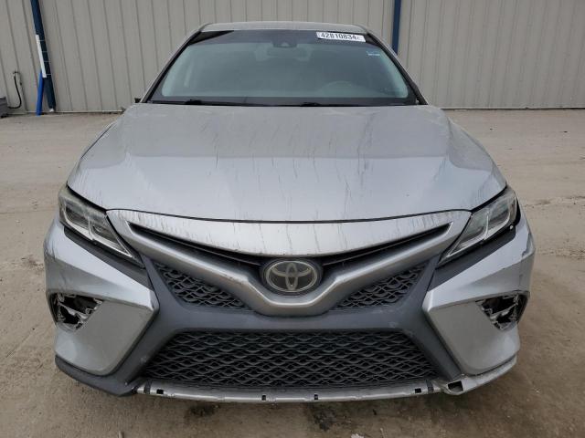 2018 TOYOTA CAMRY L 4T1B11HK0JU521470
