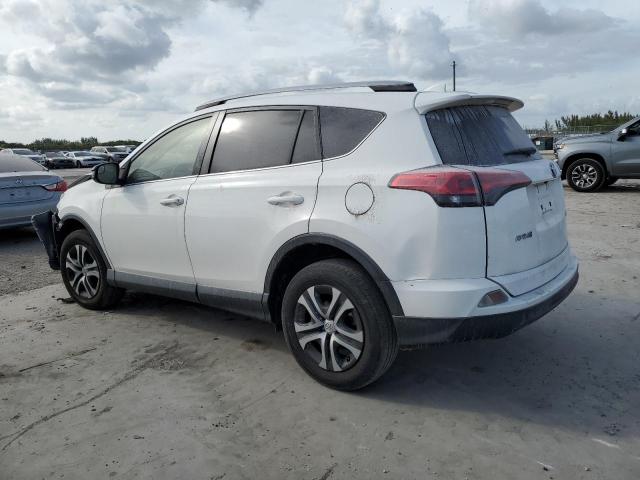 2018 TOYOTA RAV4 LE - JTMZFREV4JJ728916