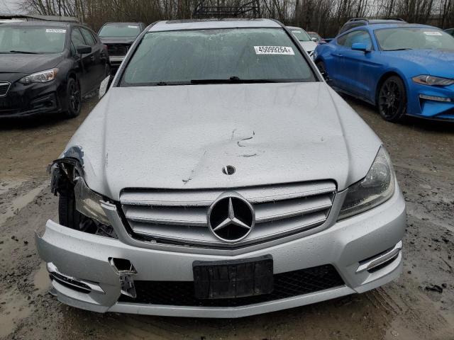 VIN WDDGF8AB0DR254133 2013 Mercedes-Benz C-Class, 3... no.5