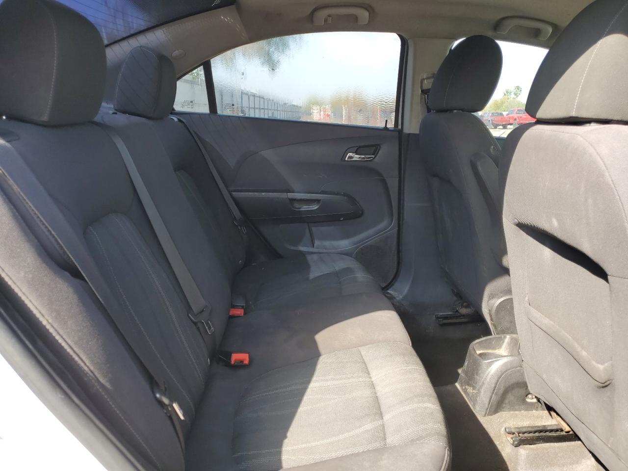 1G1JC5SH8D4151283 2013 Chevrolet Sonic Lt