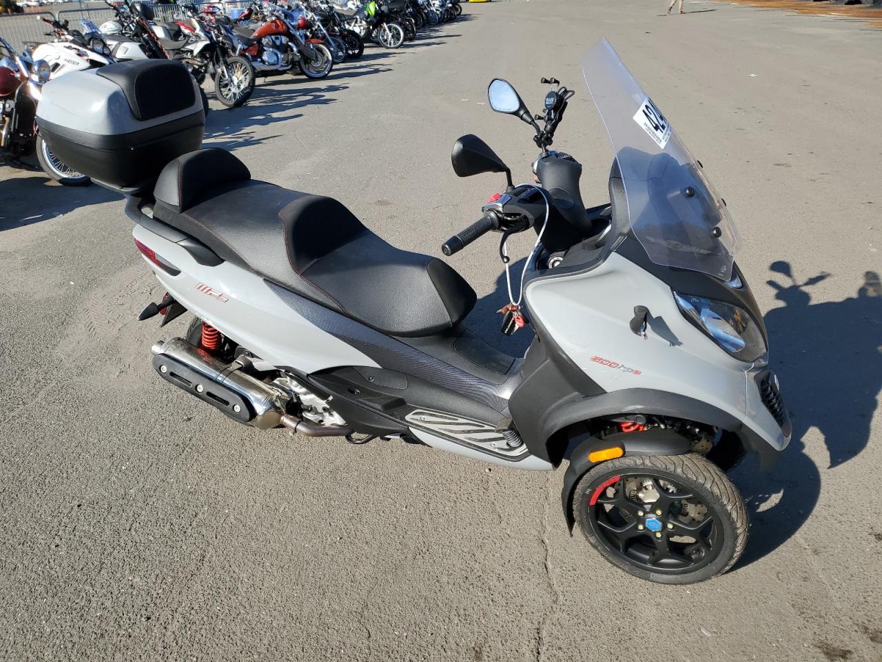 ZAPTA10W8K5000286 VESPA PIAGGIO 2019
