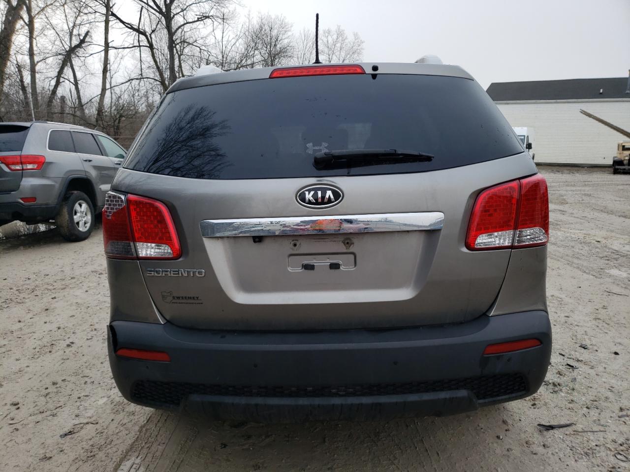 5XYKTCA16BG138891 2011 Kia Sorento Base