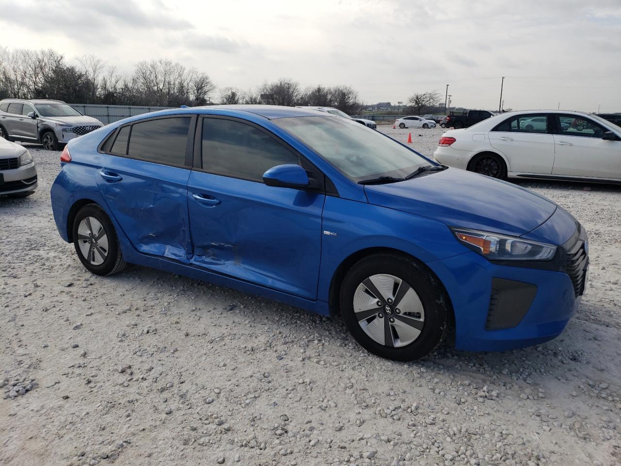 KMHC65LC6HU034622 2017 Hyundai Ioniq Blue