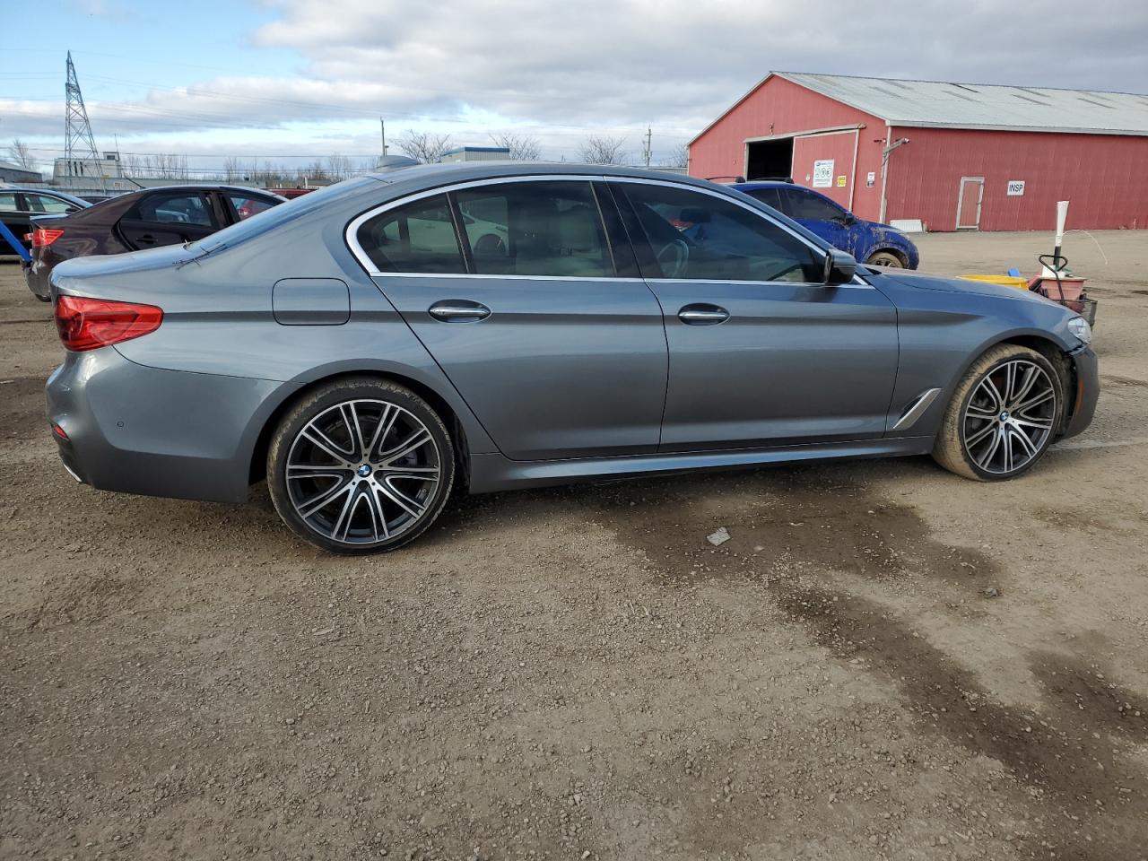 WBAJA7C36HG906895 2017 BMW 530 Xi