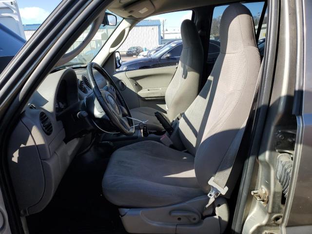 Lot #2468749892 2004 JEEP LIBERTY salvage car