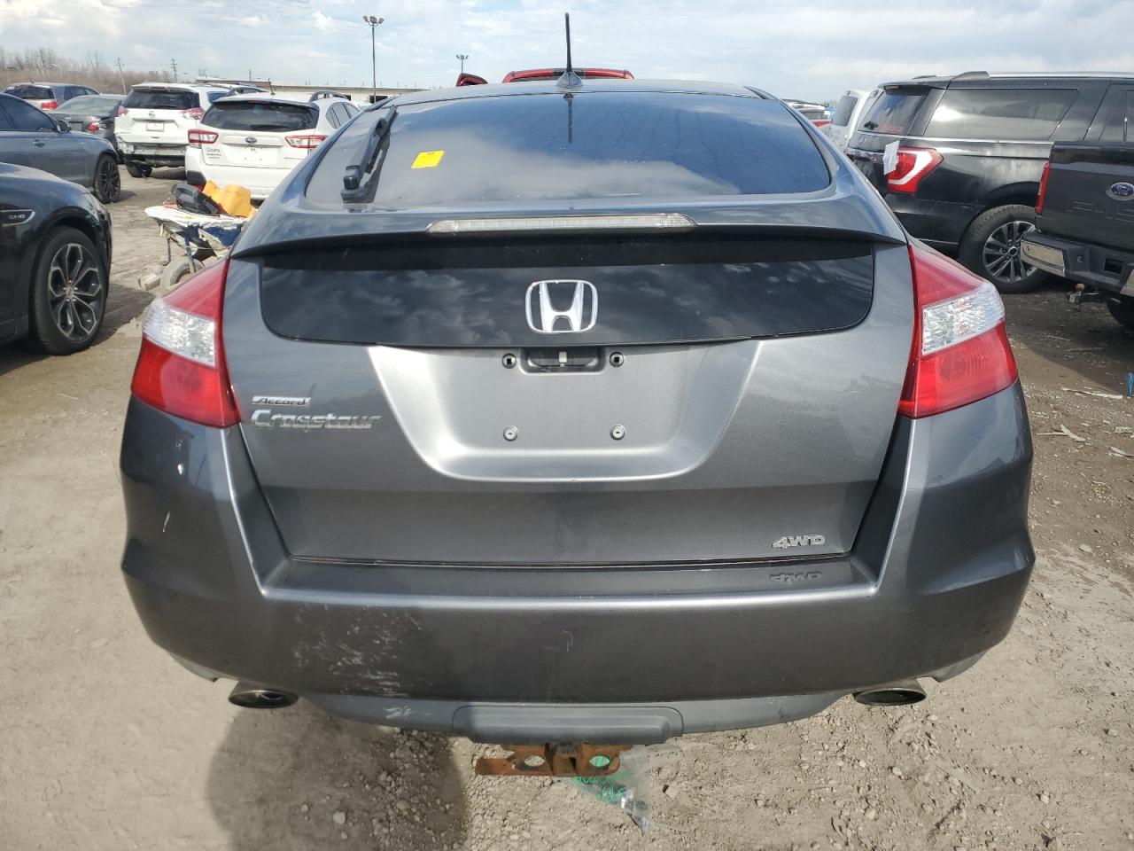 5J6TF2H57AL010705 2010 Honda Accord Crosstour Exl