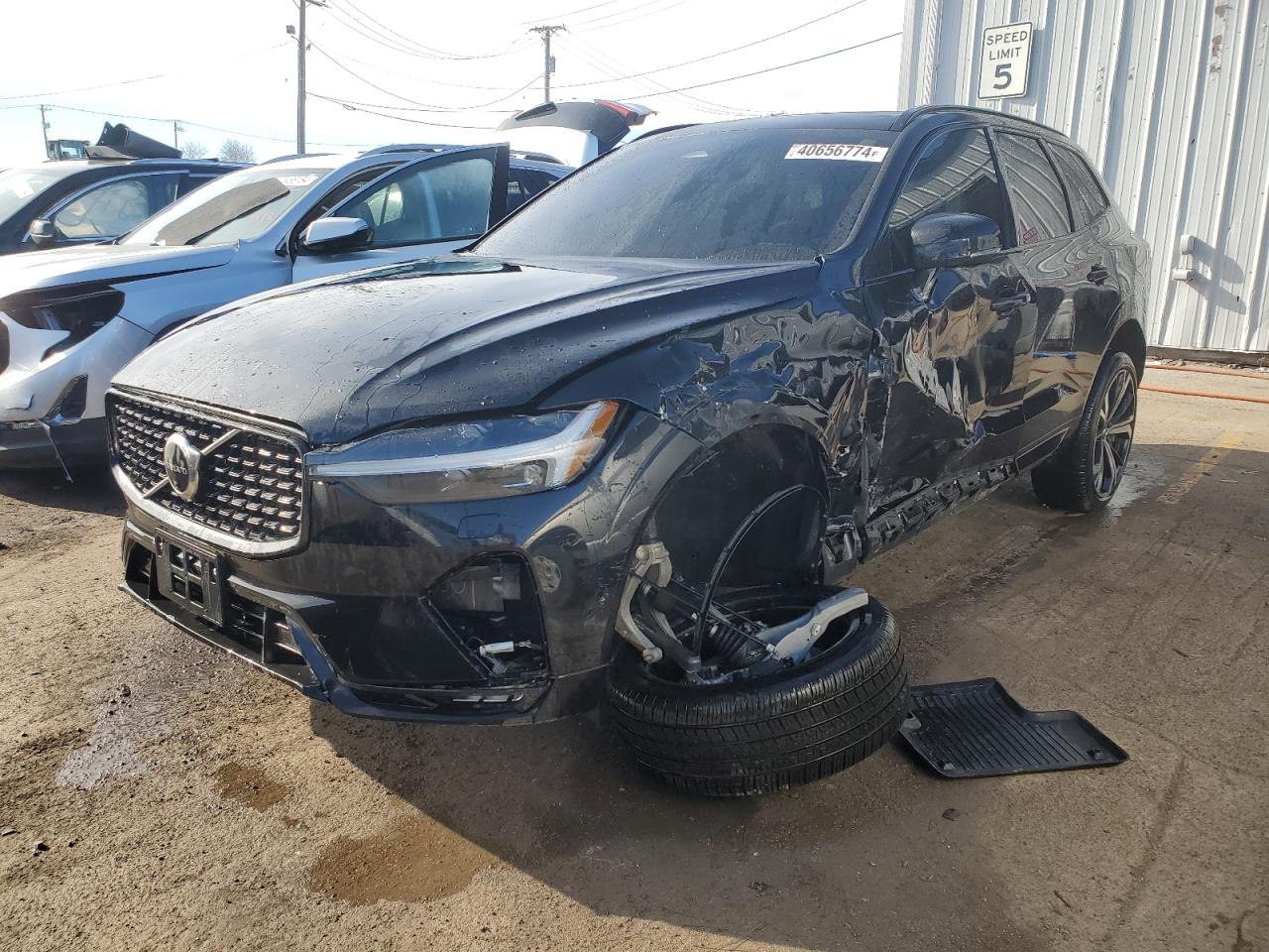YV4062RM8N1971794 VOLVO XC60 B6 R- 2022