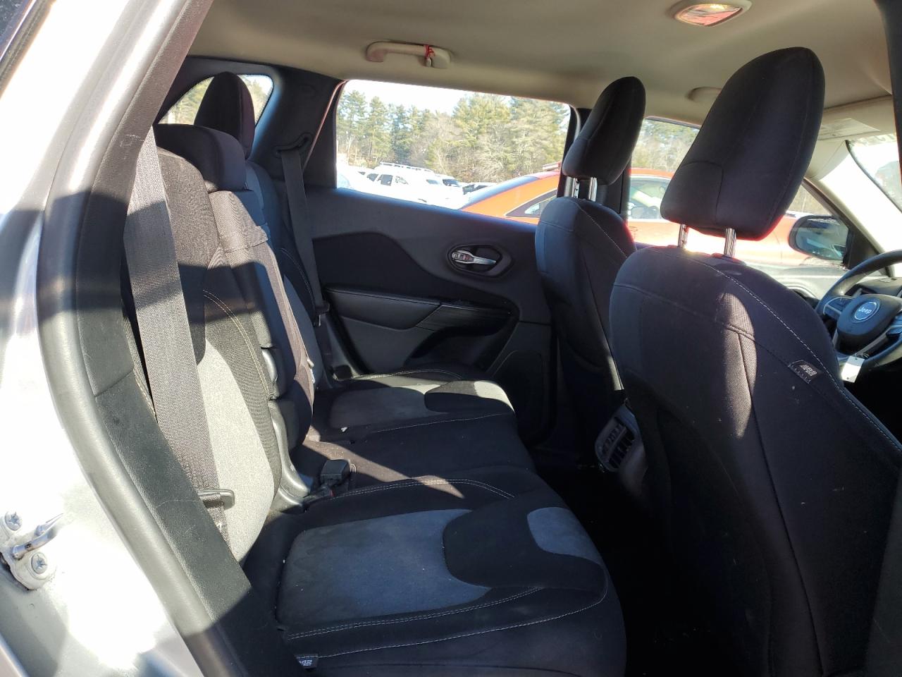 1C4PJMAB1EW202336 2014 Jeep Cherokee Sport