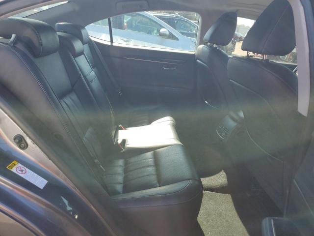 2016 Lexus ES - Image 10