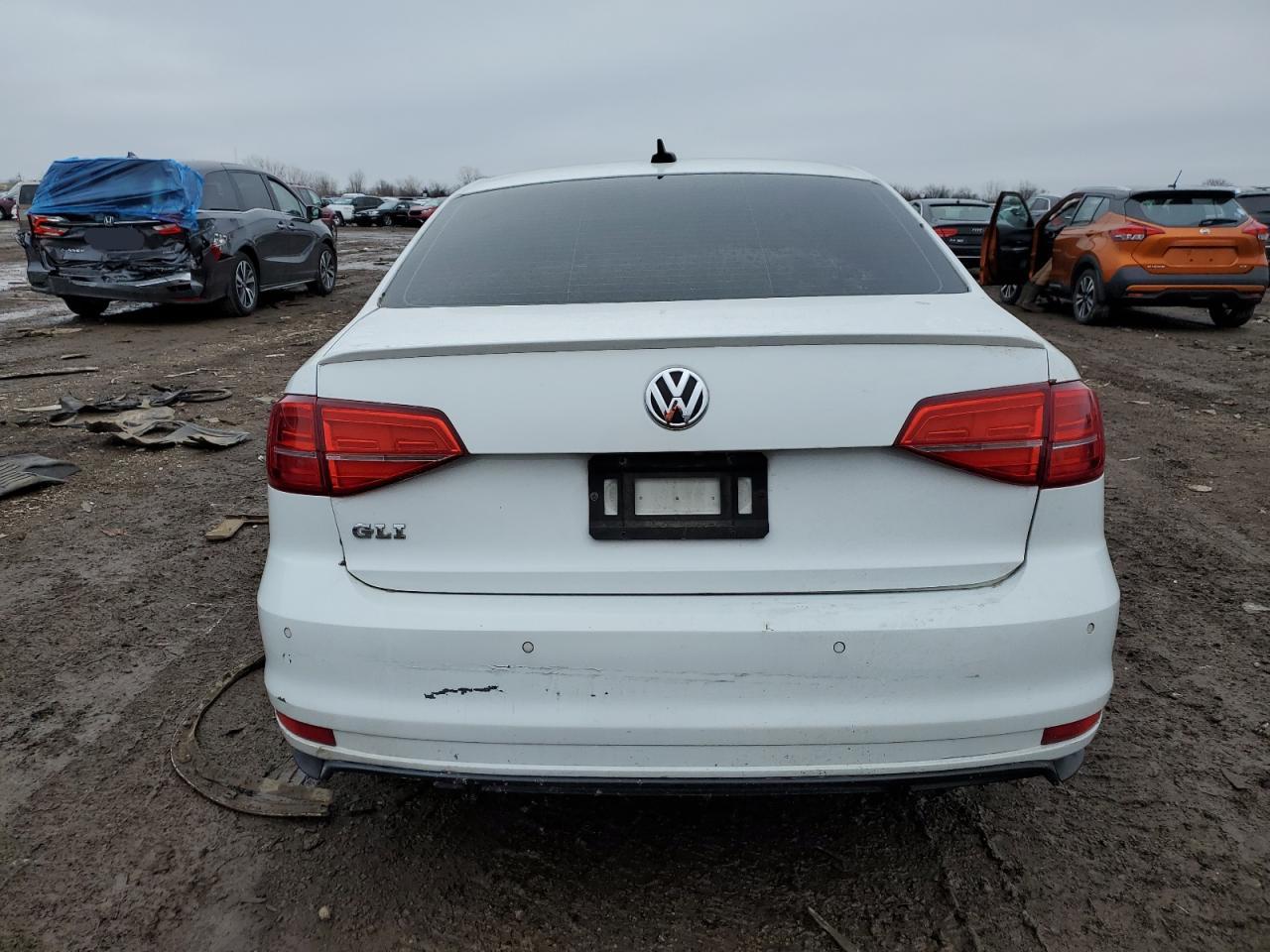 Lot #2886191536 2016 VOLKSWAGEN JETTA GLI