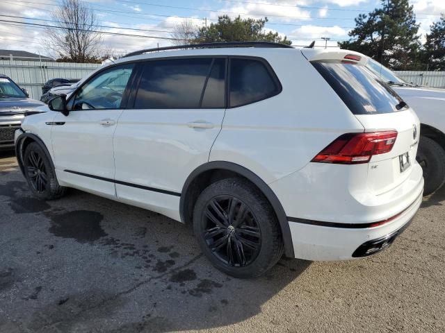 2022 VOLKSWAGEN TIGUAN SE - 3VV8B7AX2NM009547