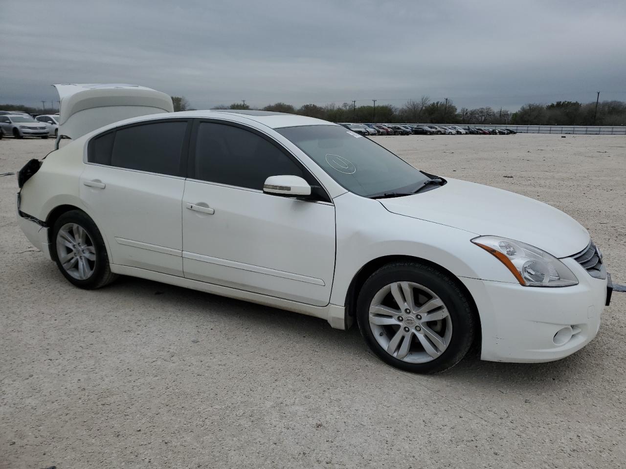 Lot #2366793433 2011 NISSAN ALTIMA SR