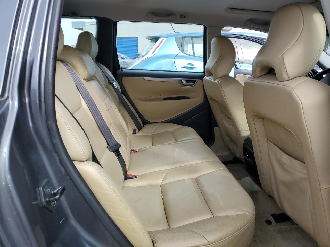 yv1sj52y942374276 YV1SJ52Y942374276 2004 Volvo V70 R