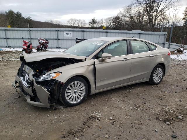 Lot #2425979406 2015 FORD FUSION SE salvage car