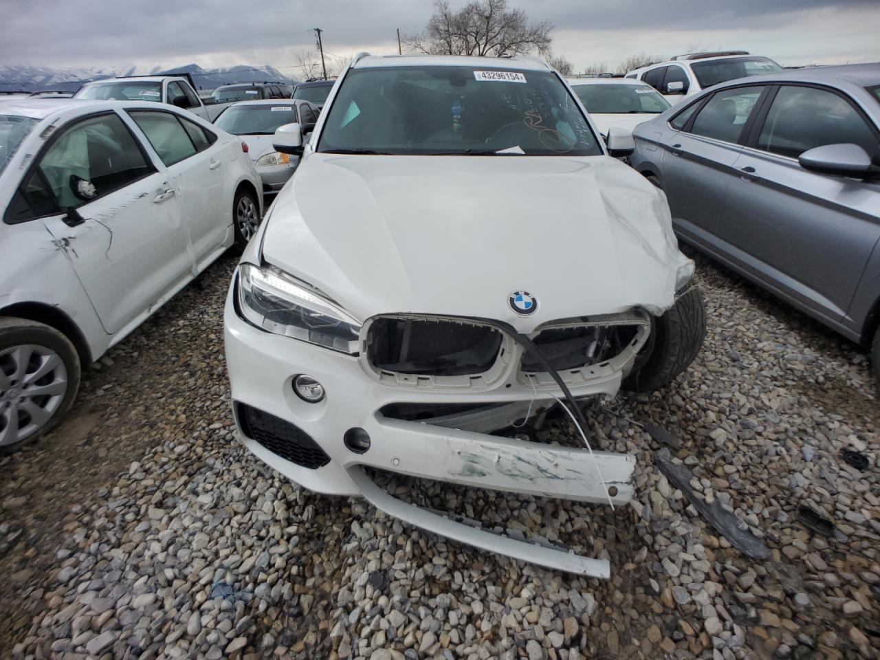 5UXKR6C5XG0J79794 2016 BMW X5 xDrive50I