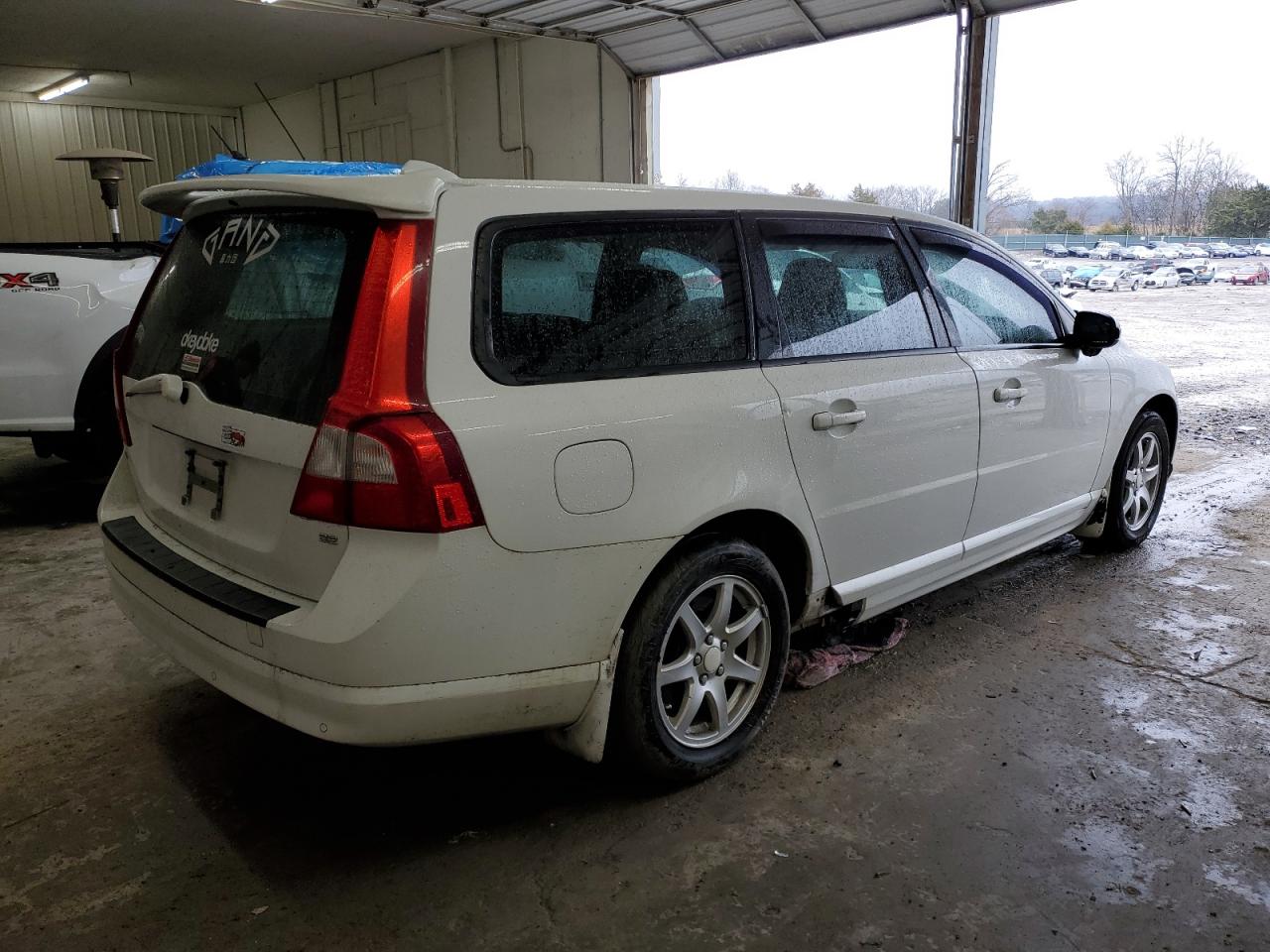 YV1BW982281034443 2008 Volvo V70 3.2