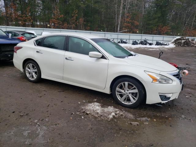 Vin: 1n4al3ap2fc136104, lot: 40429654, nissan altima 2.5 20154