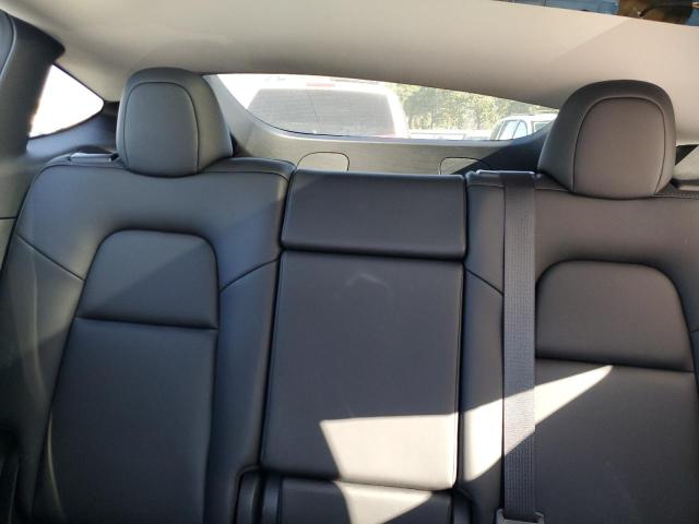 2022 TESLA MODEL Y 7SAYGDEE0NF357216