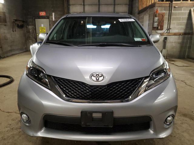 2017 TOYOTA SIENNA SE 5TDXZ3DC3HS789666