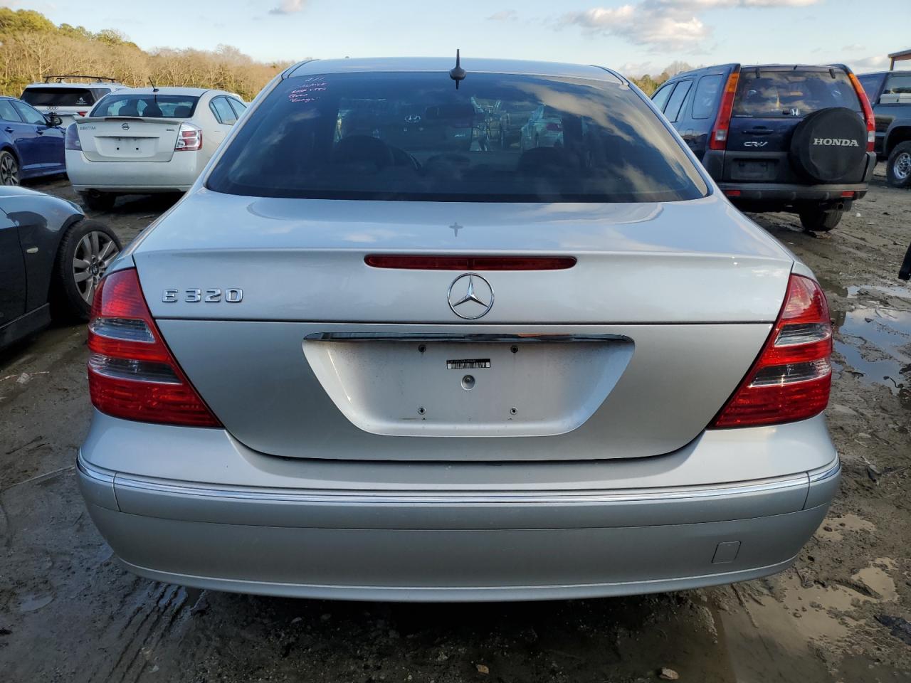 WDBUF65J74A580639 2004 Mercedes-Benz E 320