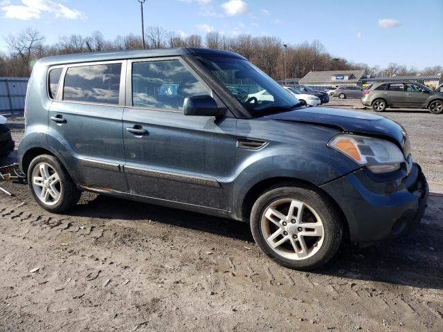 2011 Kia Soul + VIN: KNDJT2A20B7281105 Lot: 44174584