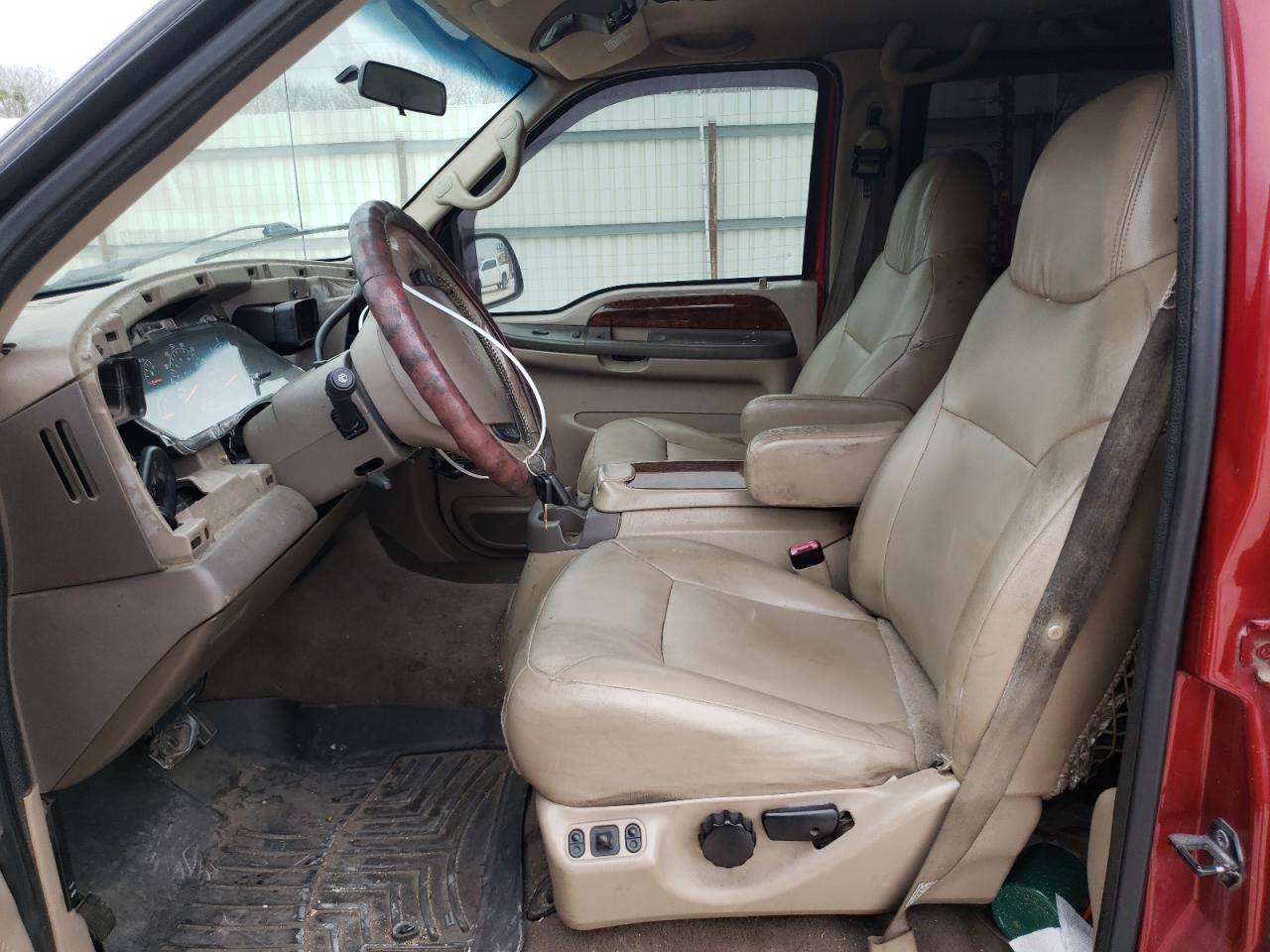Lot #2473606159 2001 FORD EXCURSION