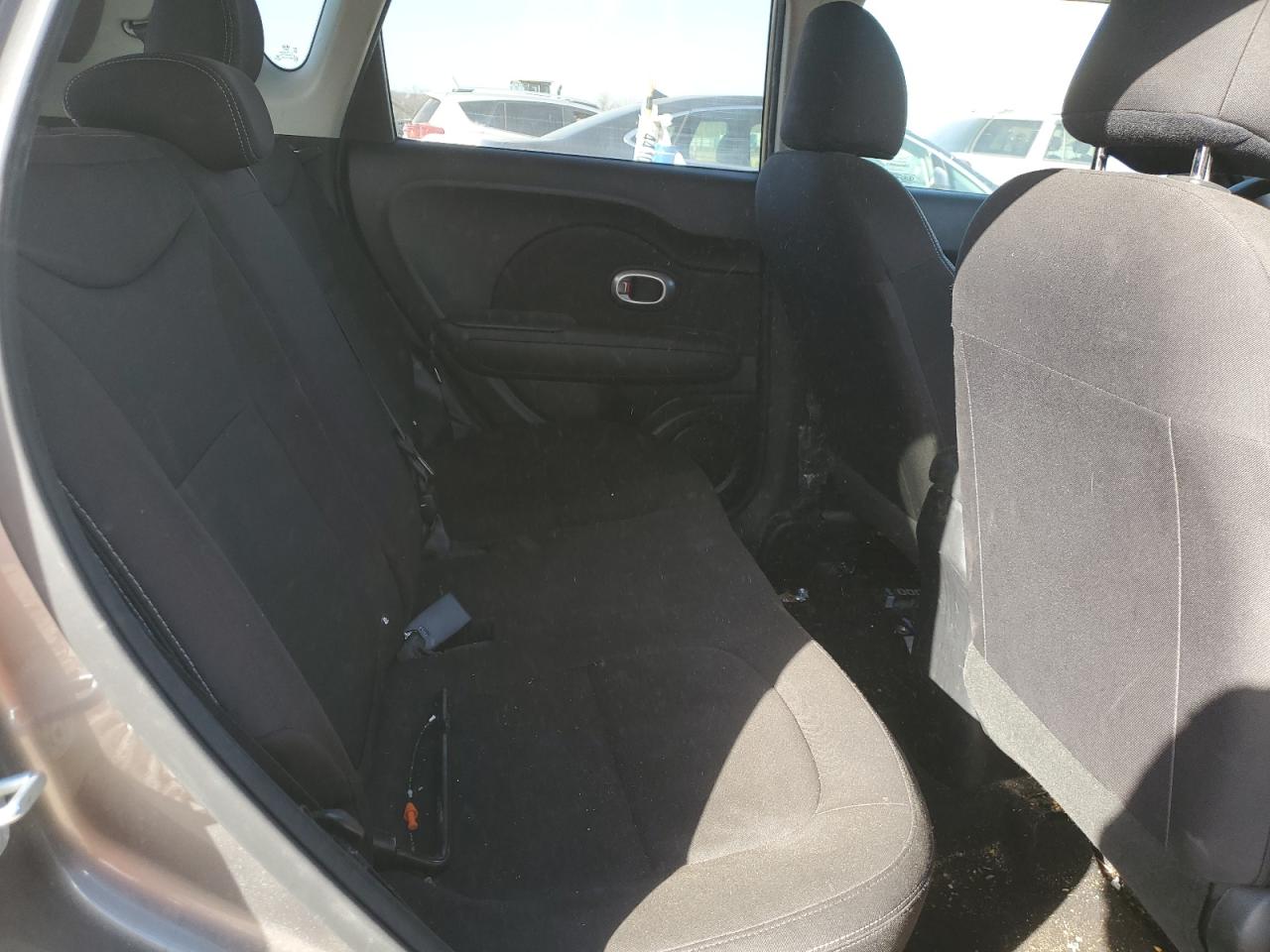 KNDJN2A22H7500469 2017 Kia Soul