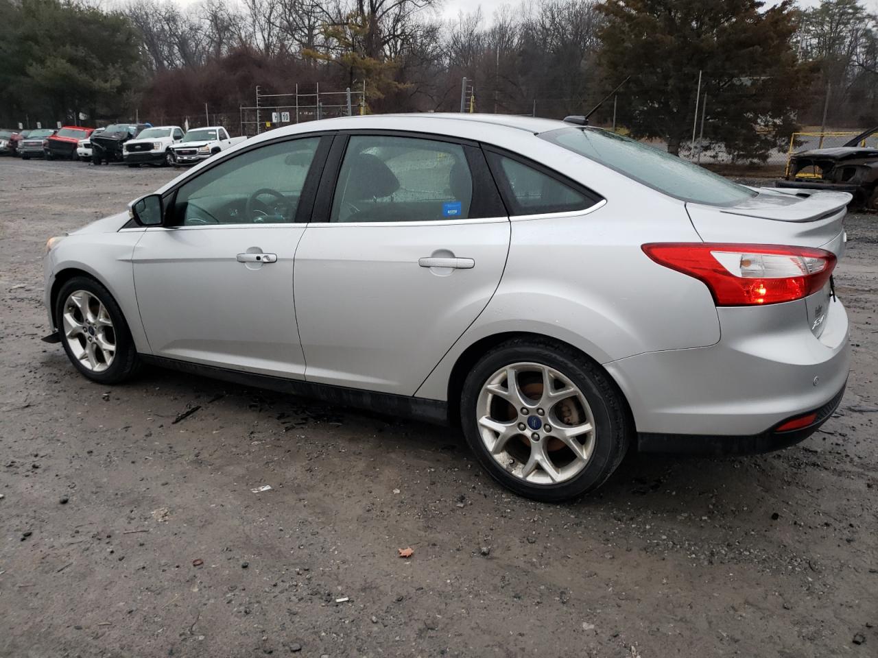 1FADP3J23EL292172 2014 Ford Focus Titanium