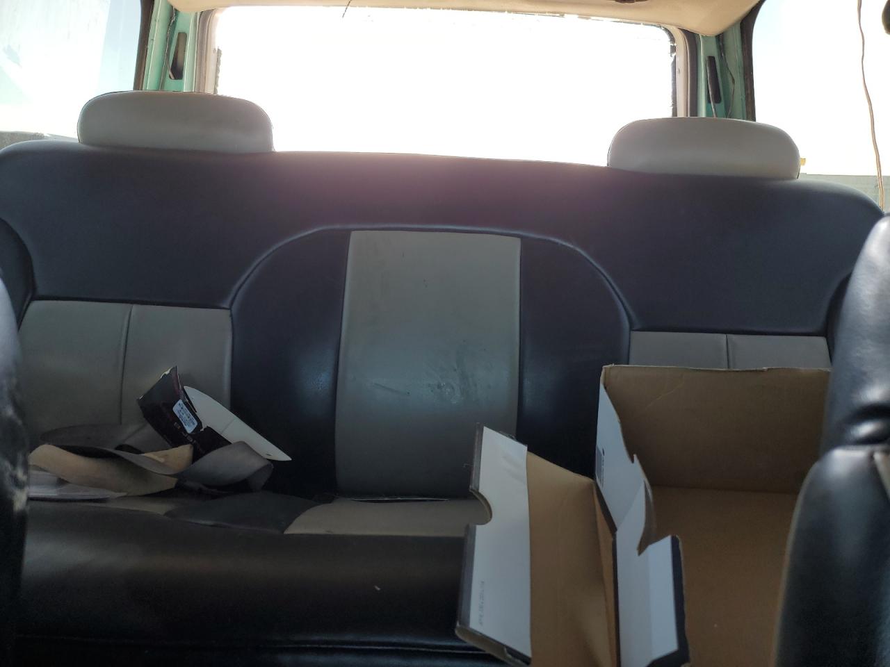 3GNEK18R8TG112173 1996 Chevrolet Tahoe K1500