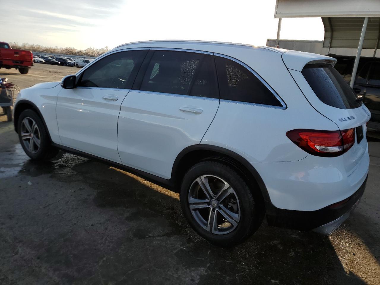 WDC0G4JB6HF181367 2017 Mercedes-Benz Glc 300