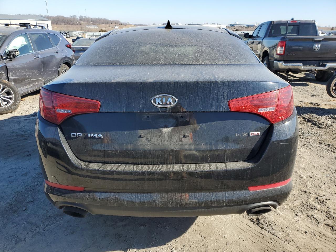 KNAGN4A78B5049419 2011 Kia Optima Ex