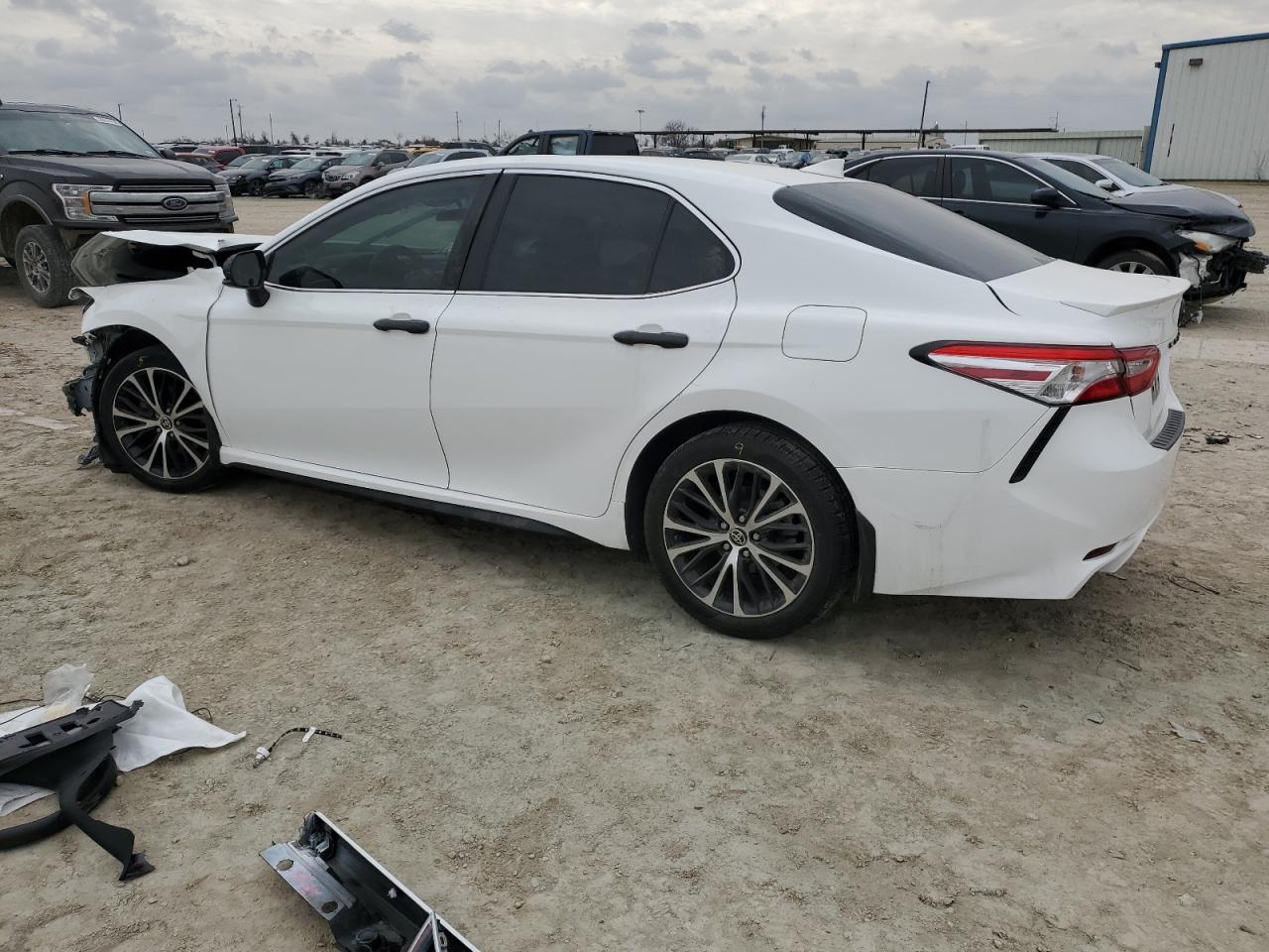 2020 Toyota Camry Se vin: 4T1G11AK8LU383289