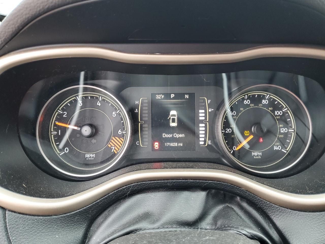 1C4PJMCBXFW787853 2015 Jeep Cherokee Latitude