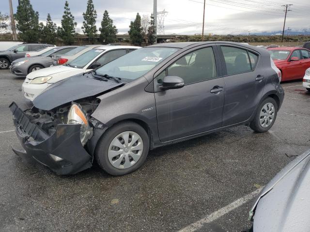 2014 Toyota Prius c 