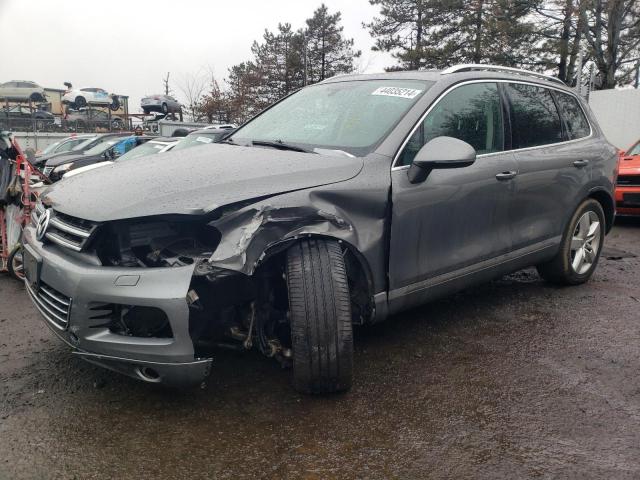 Lot #2521419706 2014 VOLKSWAGEN TOUAREG V6 salvage car