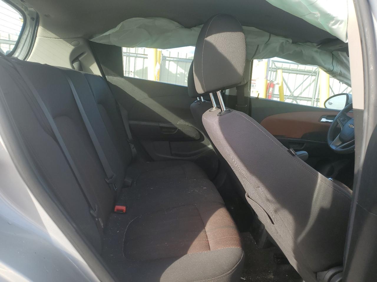 1G1JD6SGXE4140880 2014 Chevrolet Sonic Lt