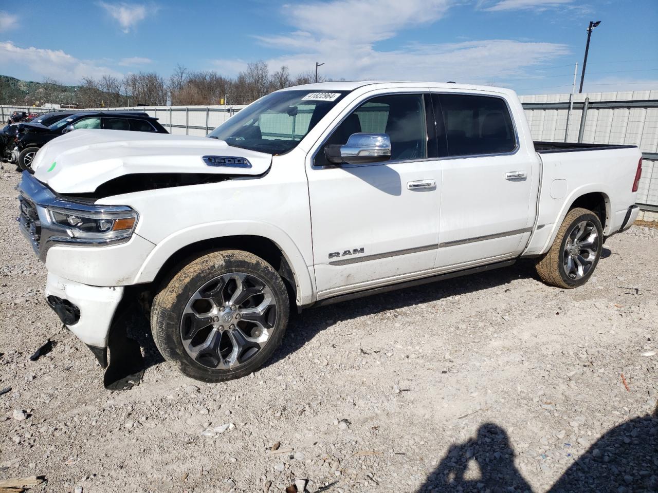 2022 Ram 1500 Limited vin: 1C6SRFHT0NN138011