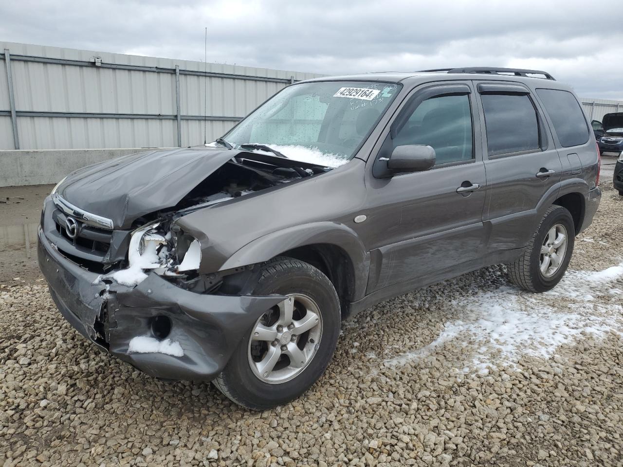 4F2YZ04175KM41731 2005 Mazda Tribute S