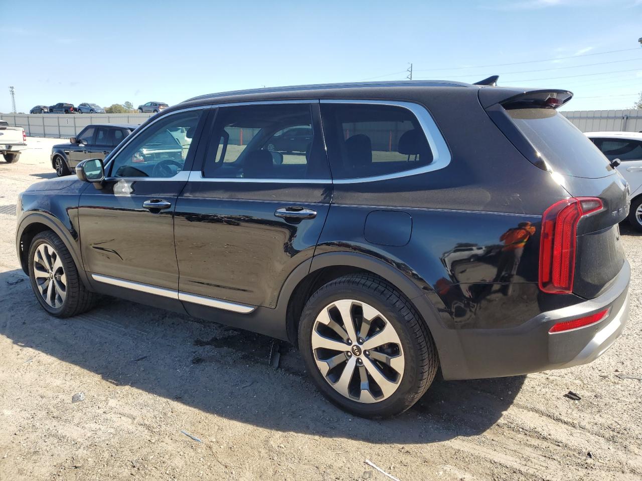 5XYP64HC1LG083438 2020 Kia Telluride S