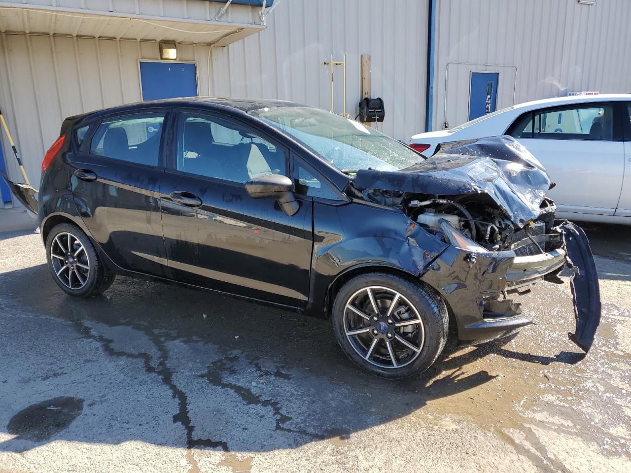 2019 Ford Fiesta Se vin: 3FADP4EJ9KM158834