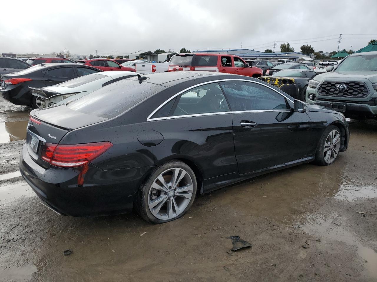 2016 Mercedes-Benz E 400 4Matic vin: WDDKJ6HB5GF327165