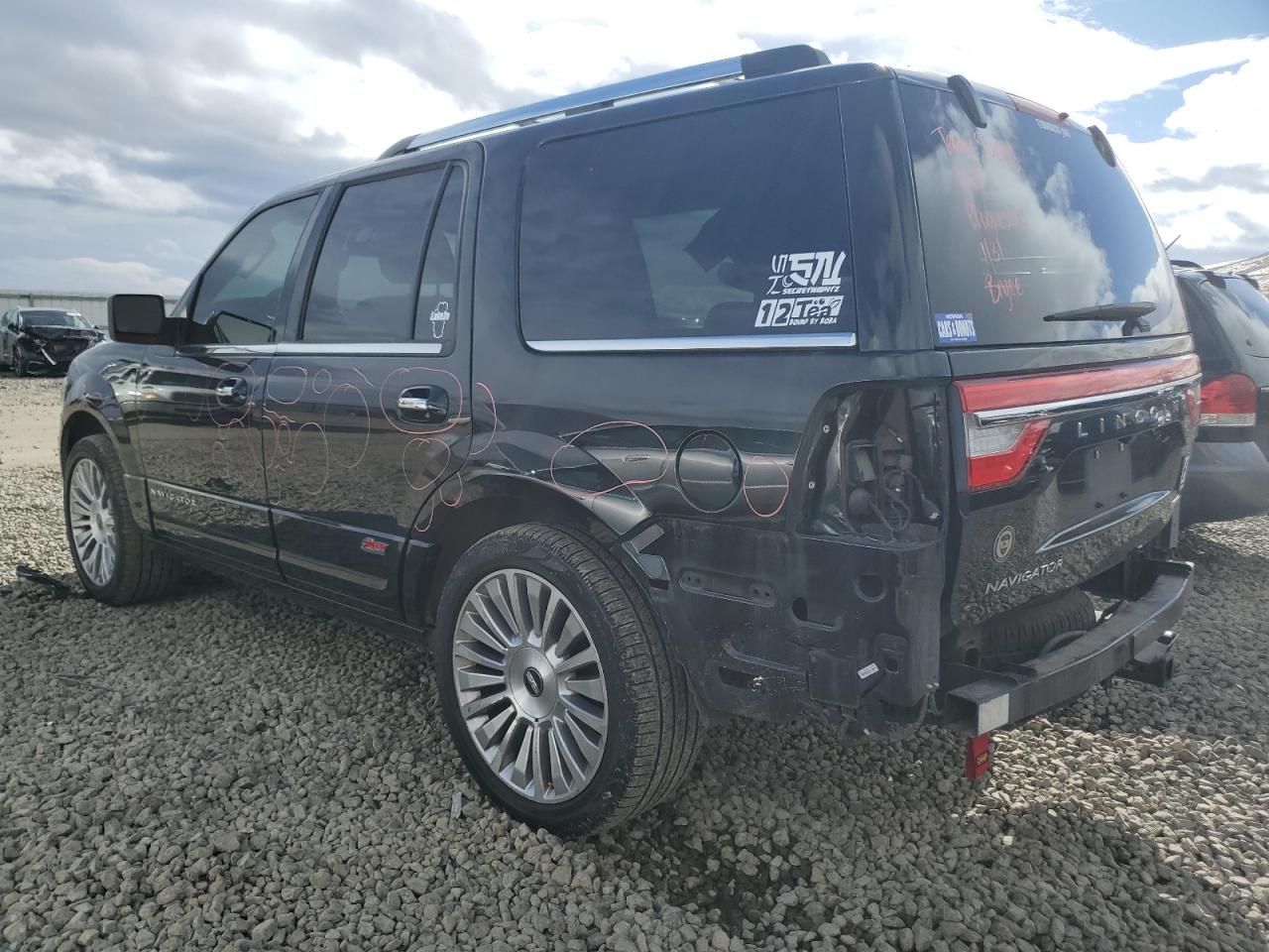 5LMJJ2JT0FEJ08757 2015 Lincoln Navigator