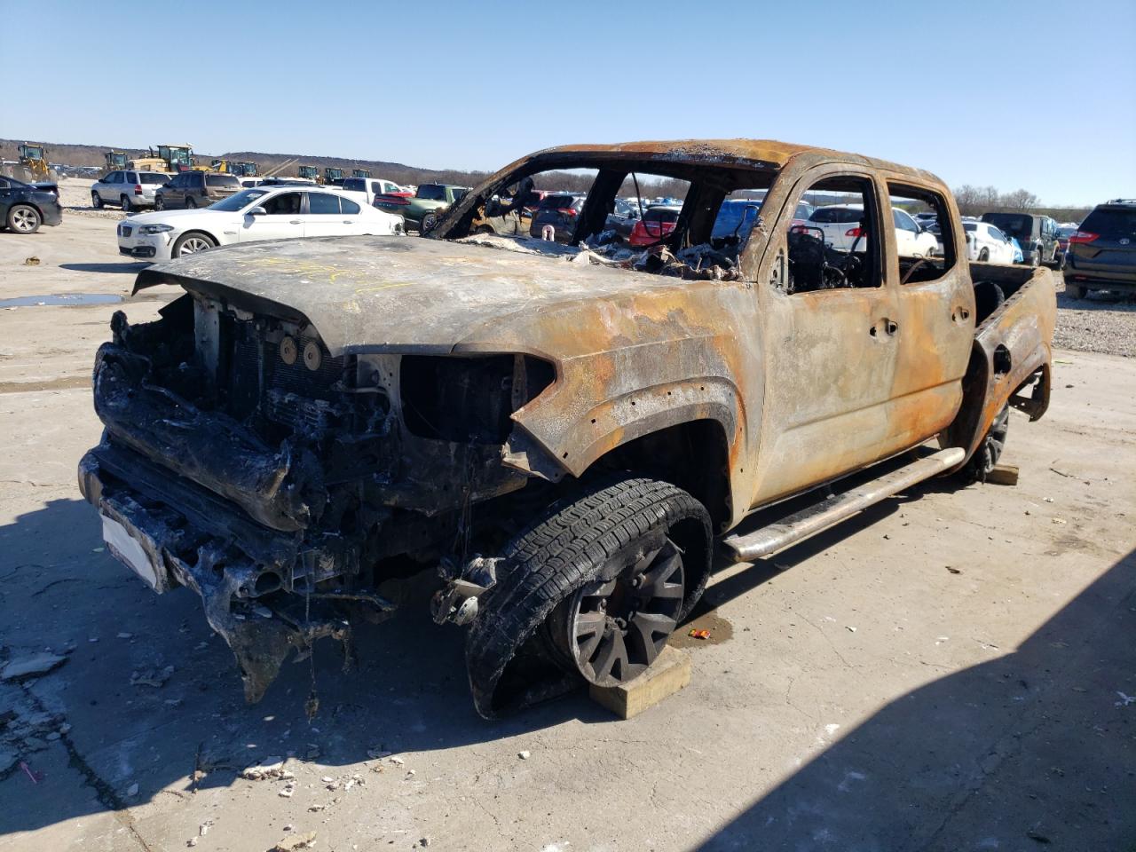 5TFAZ5CNXHX040409 2017 Toyota Tacoma Double Cab