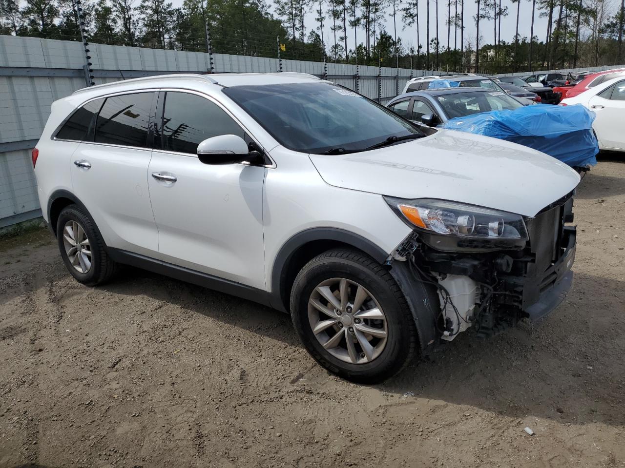 2016 Kia Sorento Lx vin: 5XYPG4A36GG104782